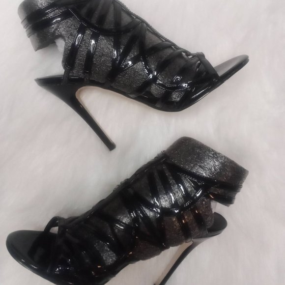 Guess Women Black Stiletto/Shoes Size 7.5 M - Picture 7 of 9